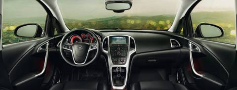 Opel Astra - Intérieur (Volant et Commandes)