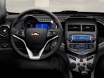 Nouvelle Chevrolet Aveo - Interieur (Volant et Commandes)